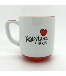 Mug Q: Queen of Hearts