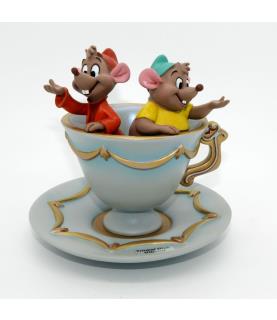Jaq & Gus in Teacup
