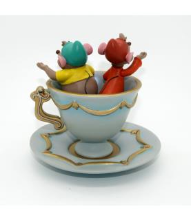 Jaq & Gus in Teacup