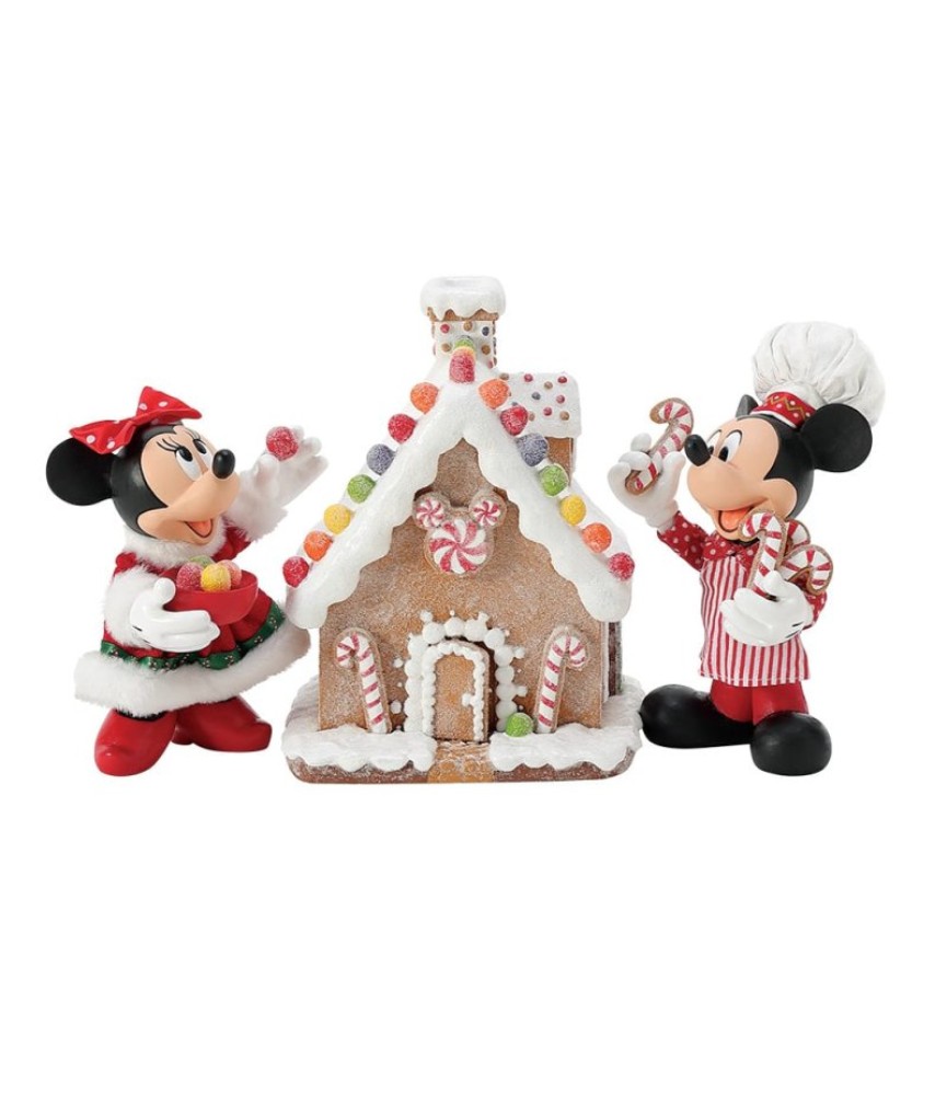 Mickey and Minnie's Gingerbread House (Expected)