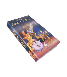 Beauty and the beast: Gift Box A5 Premium Notebook + Bookmark (Exp 10/2025)