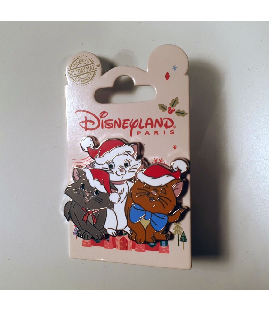 DLP - Marie, Berlioz, Toulouse - Kittens in Santa Hats - Christmas 2024 - Aristocats