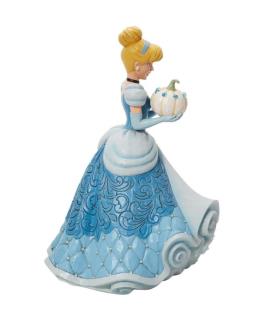 "The Iconic Pumpkin": Cinderella Deluxe