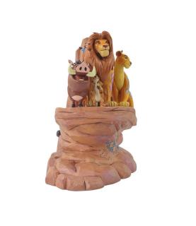 "Pride Rock": Lion King Carved by Heart