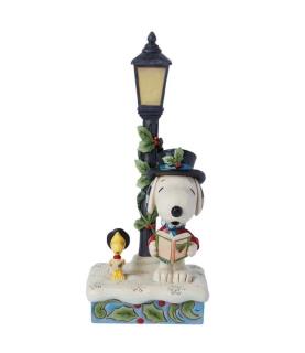 "Caroling in the snow": Snoopy & Woodstock Caroling