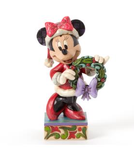 Season’s Greetings: Minnie with wreath