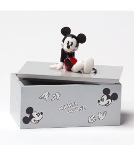Keeper of little treasures lidded box